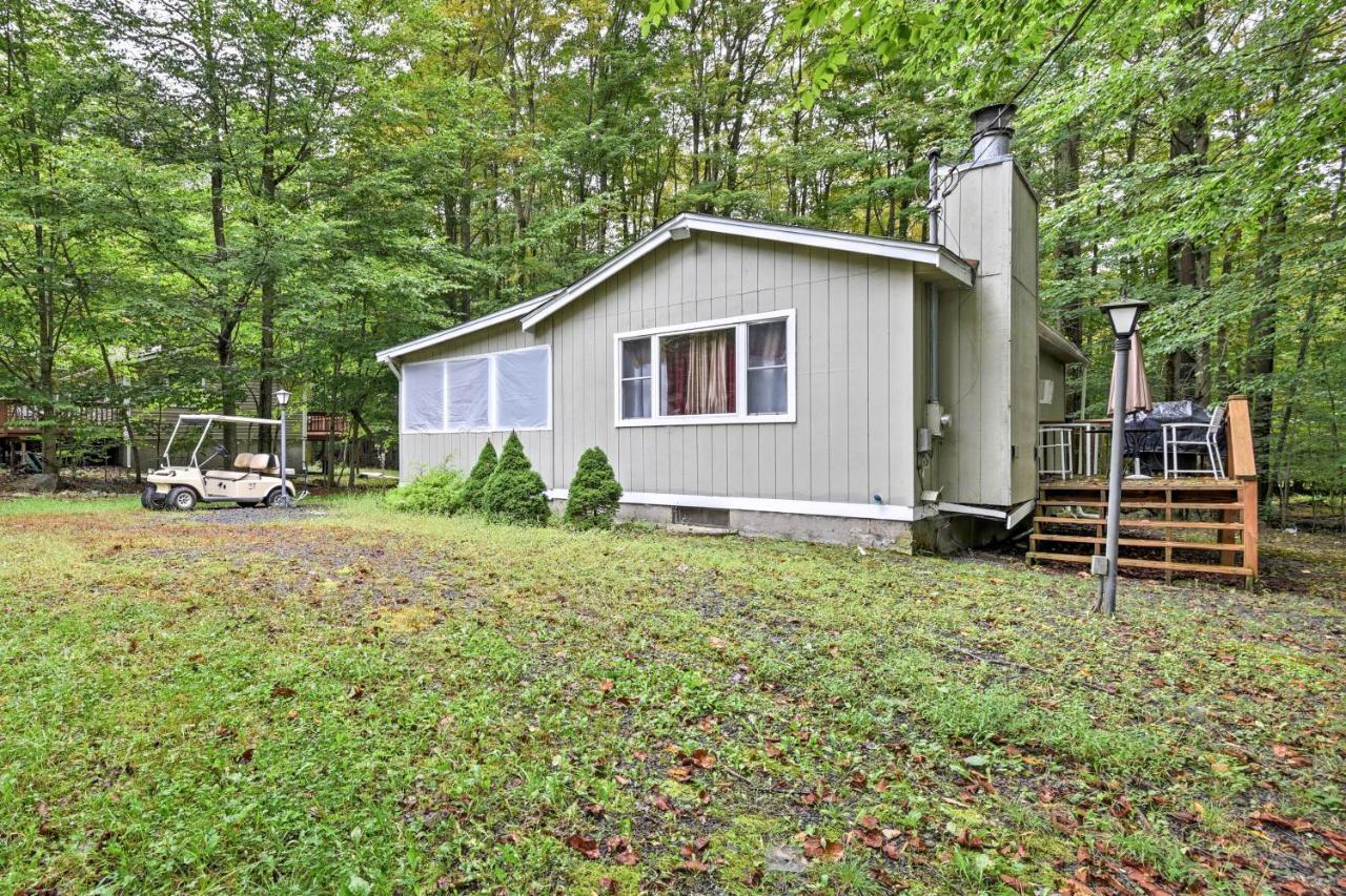 Cozy Arrowhead Lake Home With Sunroom And Pool Access! Pocono Lake Екстериор снимка